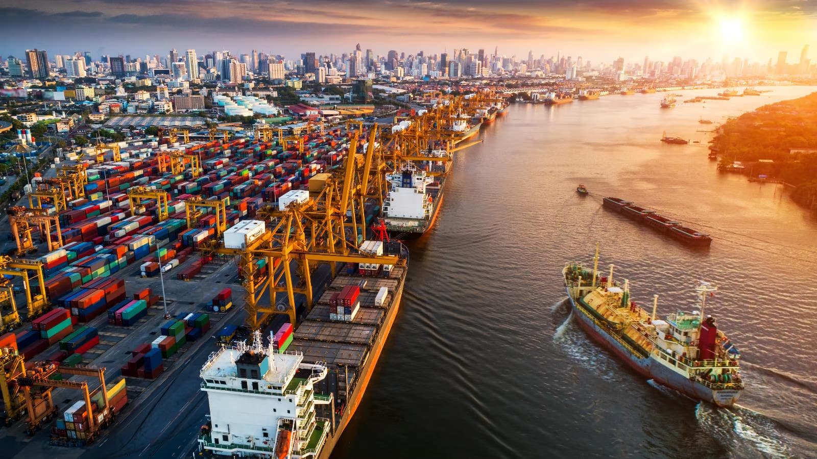 Transloading Solutions Redefined at Chicago Transload