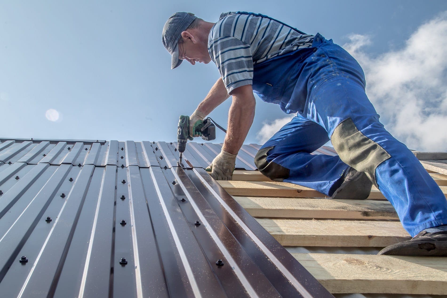 Why Metal Roofing Calgary Is Your Best Choice for Durability and Aesthetics