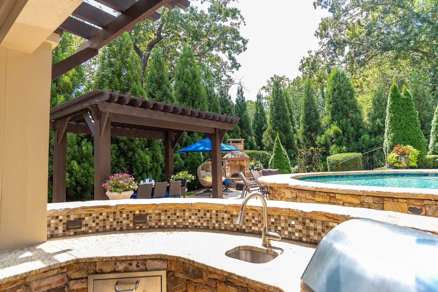 Licensed Deck Builder in Marietta – Top Notch Services LLC