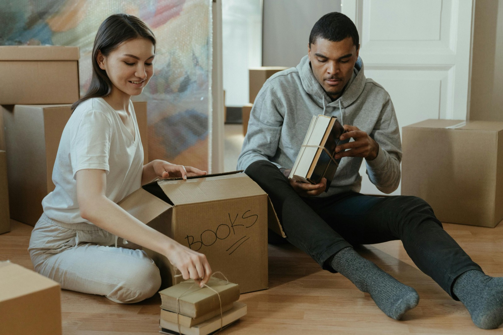 Top International Moving Company UK – Reloux Services