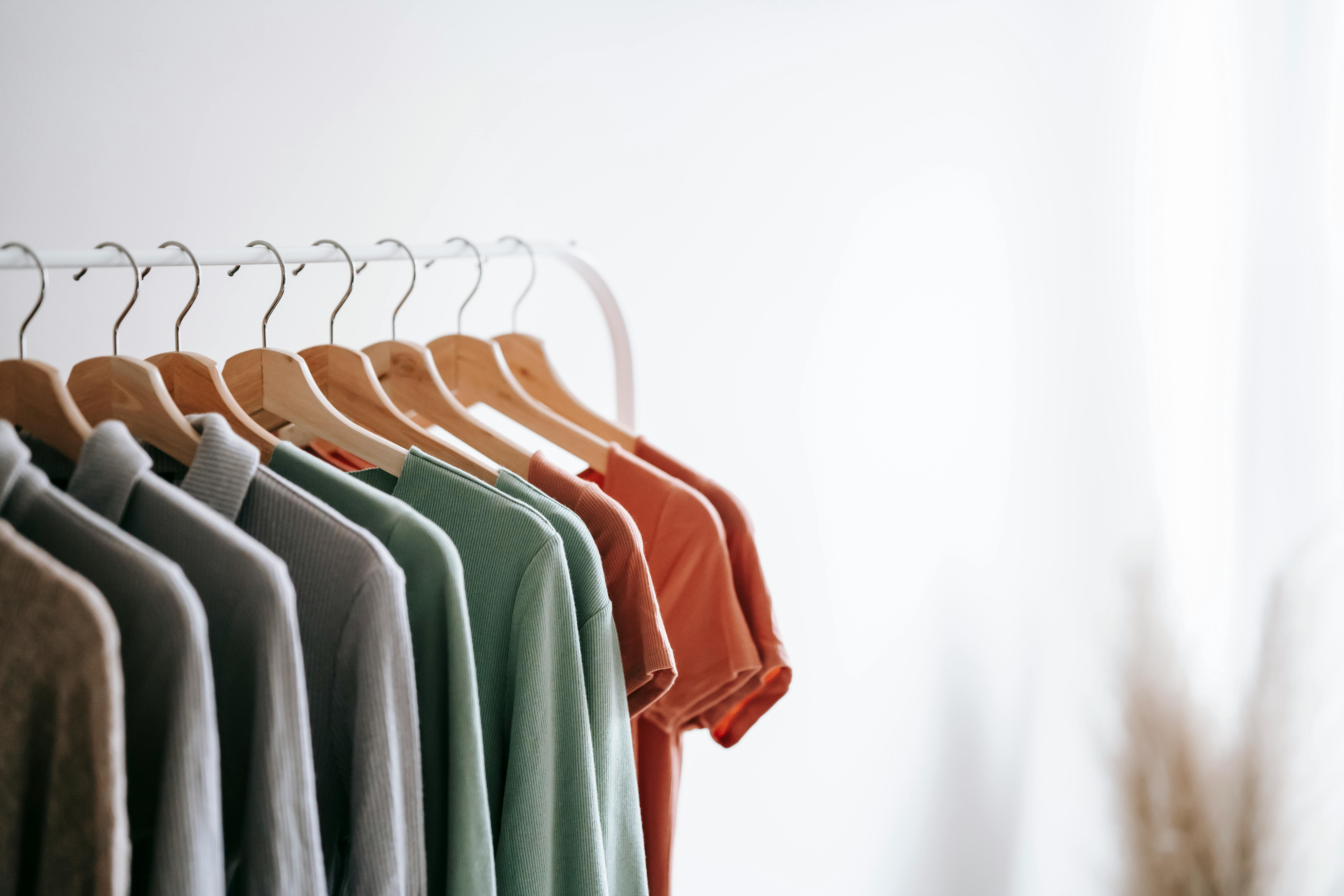 Discover the Best Blank T Shirts for Streetwear Brands
