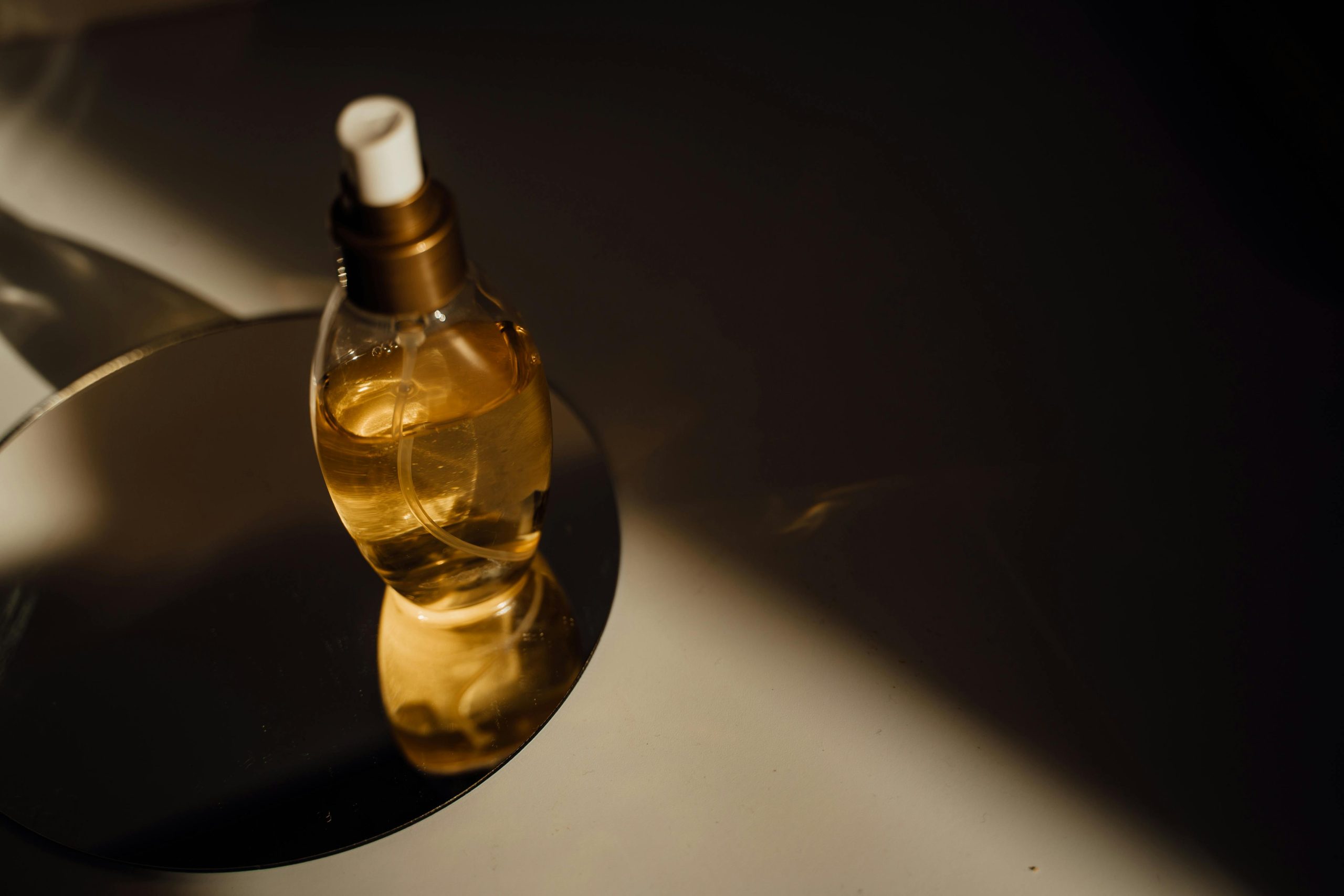 Alien Perfume EDP 90ml Review: Is the Large Bottle Worth It?